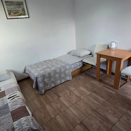 Goscinne Malinowka בית אירוח Jastrzębia Góra