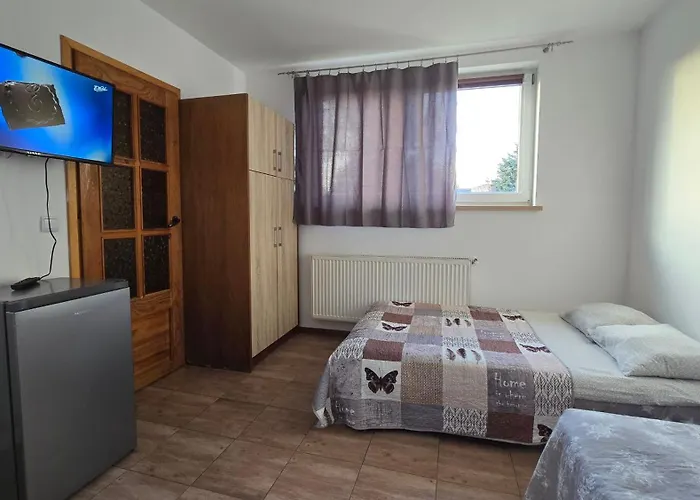 Goscinne Malinowka Jastrzębia Góra