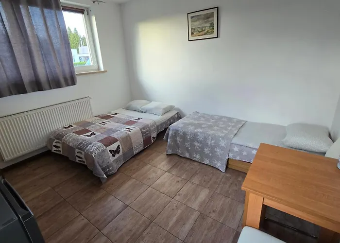 Goscinne Malinowka * Jastrzębia Góra